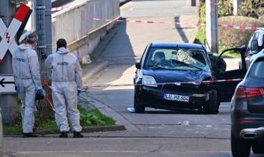 Un auto embistió a una multitud en Alemania: dos muertos y varios heridos