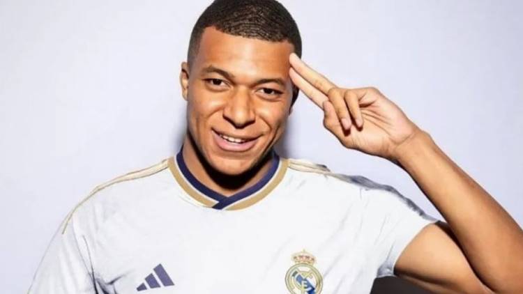 Tras ganar la Champions League, Real Madrid anunció la llegada de Mbappé