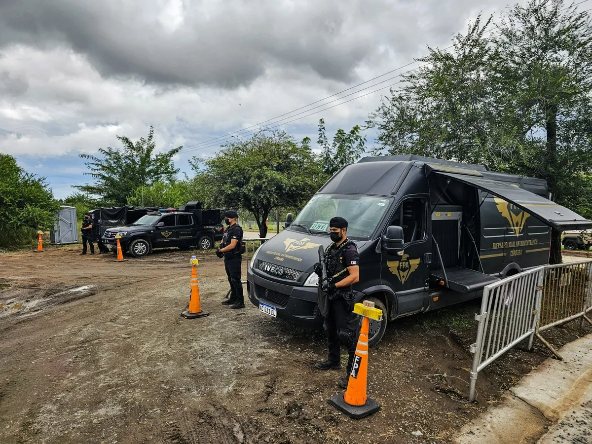 Detuvieron a cuatro personas y secuestraron droga en 424 procedimientos en el Cosquín Rock